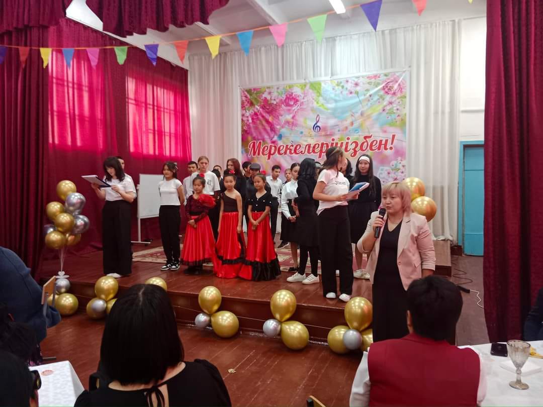 День "Дублера" посвященный ко Дню учителя и праздничный концерт, организованный Школьным парламентом