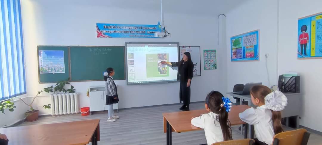 Школьный социальный педагог А.Б.Абильбаева провела интервью "Правильное питание - залог здоровья" среди учеников 2-3 классов